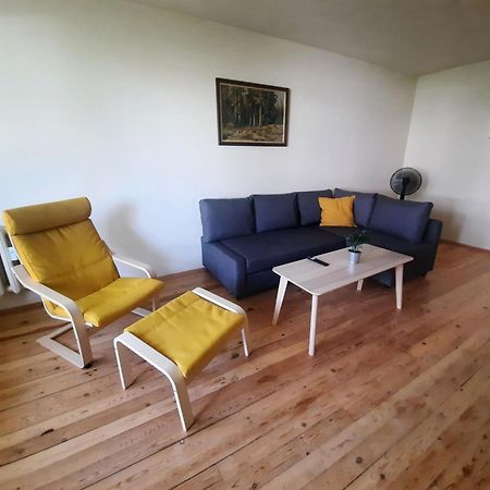 Spacious 3 Bedroom Apartment, Close To Metro Station Sofia Bagian luar foto