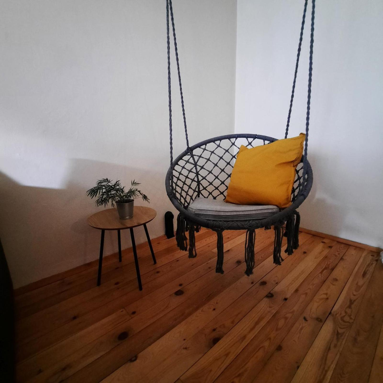 Spacious 3 Bedroom Apartment, Close To Metro Station Sofia Bagian luar foto